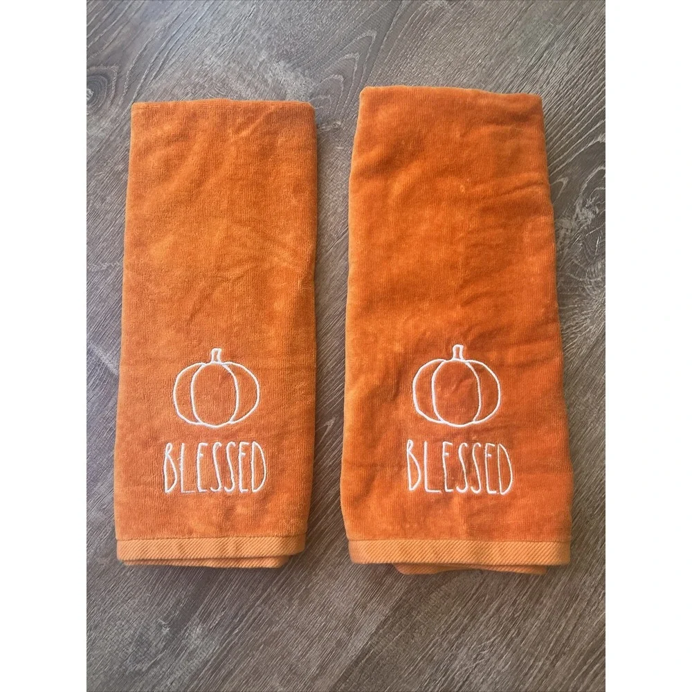 Rae‎ Dunn Orange Blessed Pumpkin Bathroom Hand Towels Set Of 2